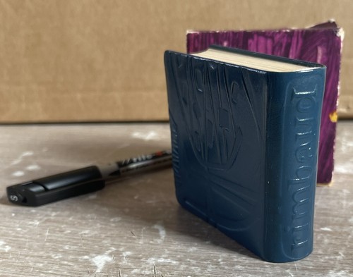 Miniature livre tchèque - livre,
